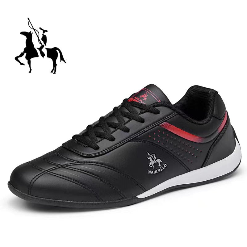 scarpa da uomo casual e sportive