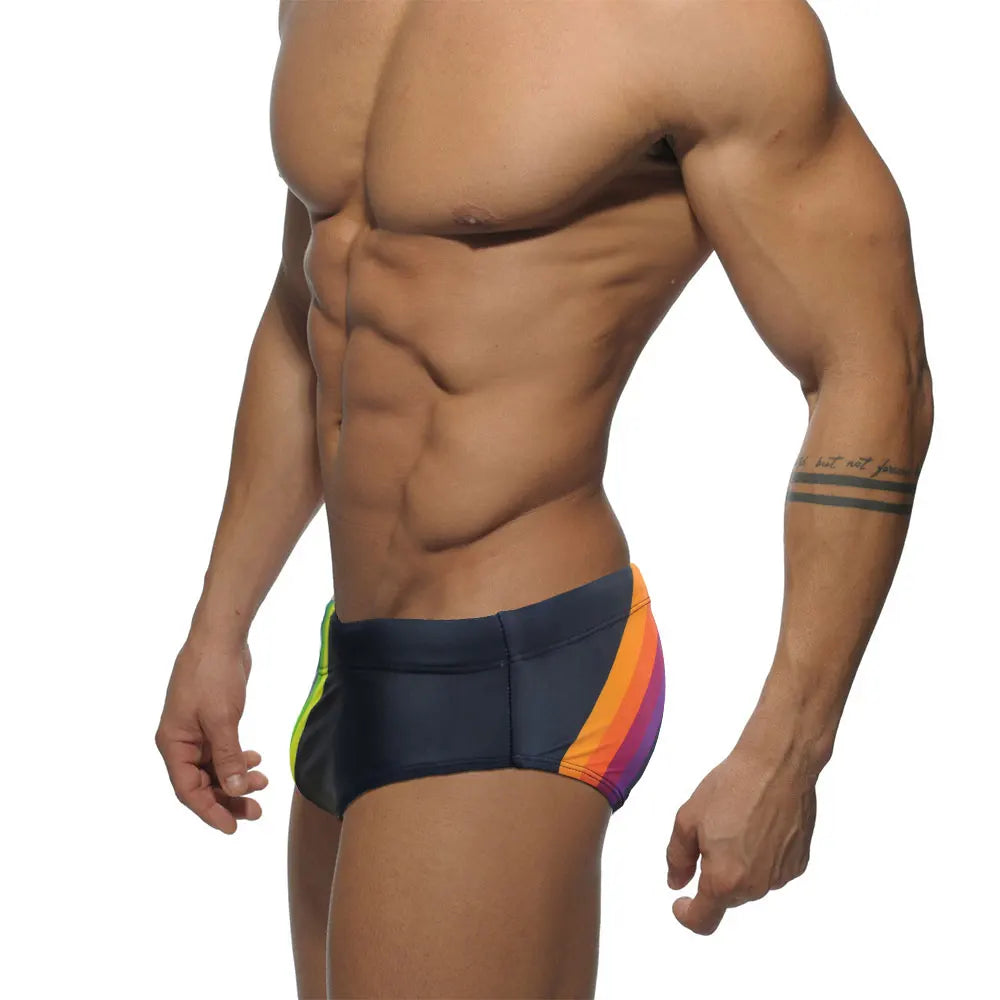 costume mare da uomo estate 2025 di vari colori