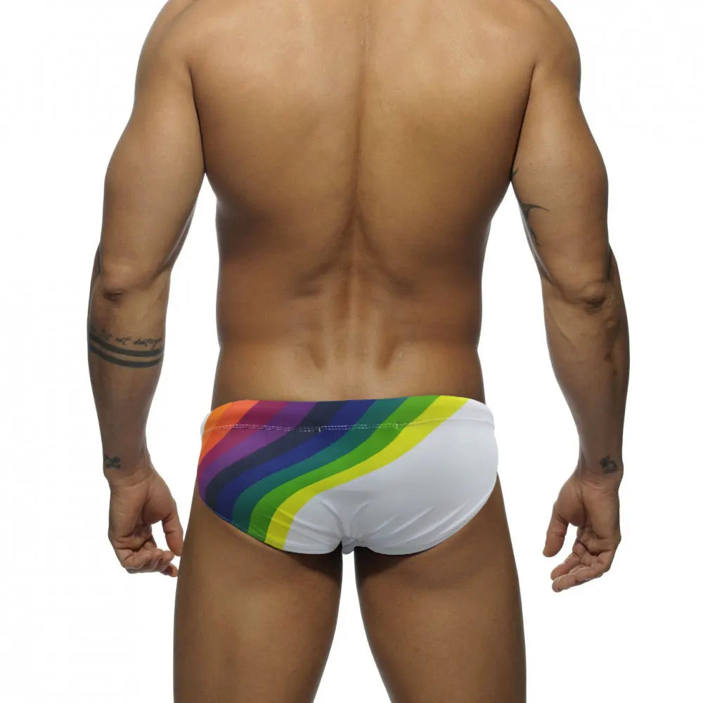 costume mare da uomo estate 2025 di vari colori