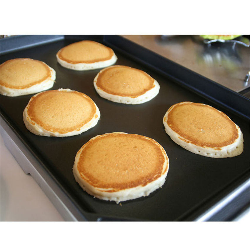dispenser  per pancake biscotti torte con imbuto e misurino incorporato